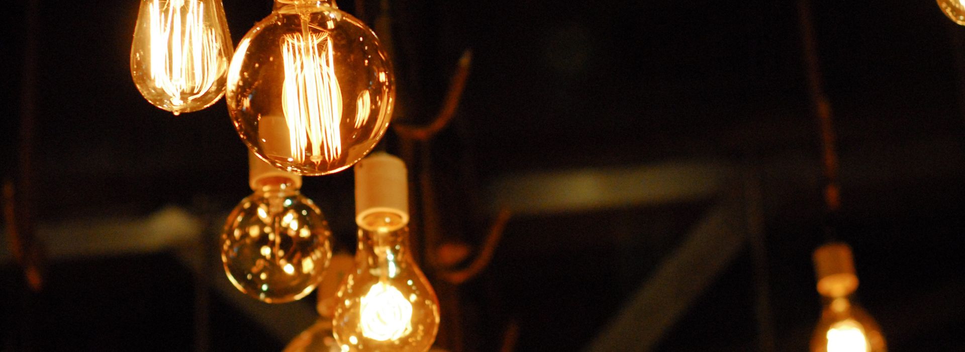 Lampadine accese