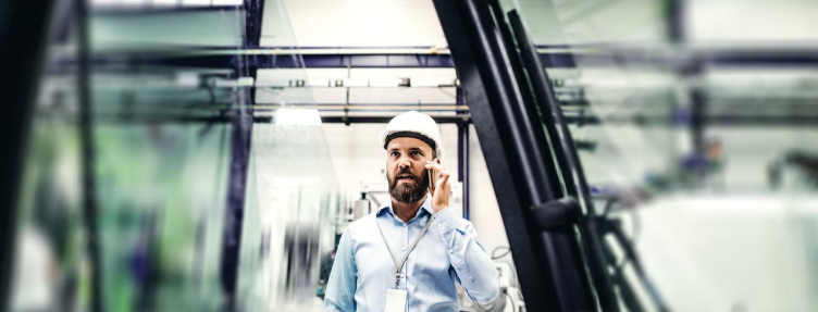 phonecall in te factory